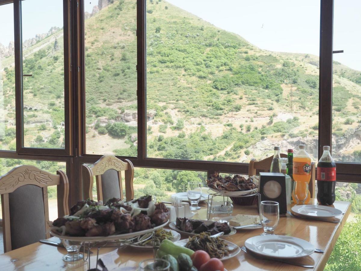 Kirch Hotel & Restaurant Goris Exterior foto