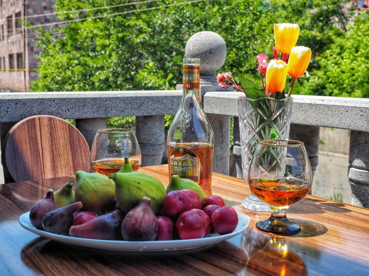 Kirch Hotel & Restaurant Goris Exterior foto
